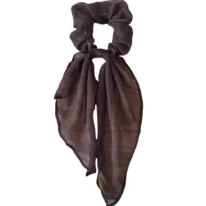 Brown circle pattern scarf scrunchie